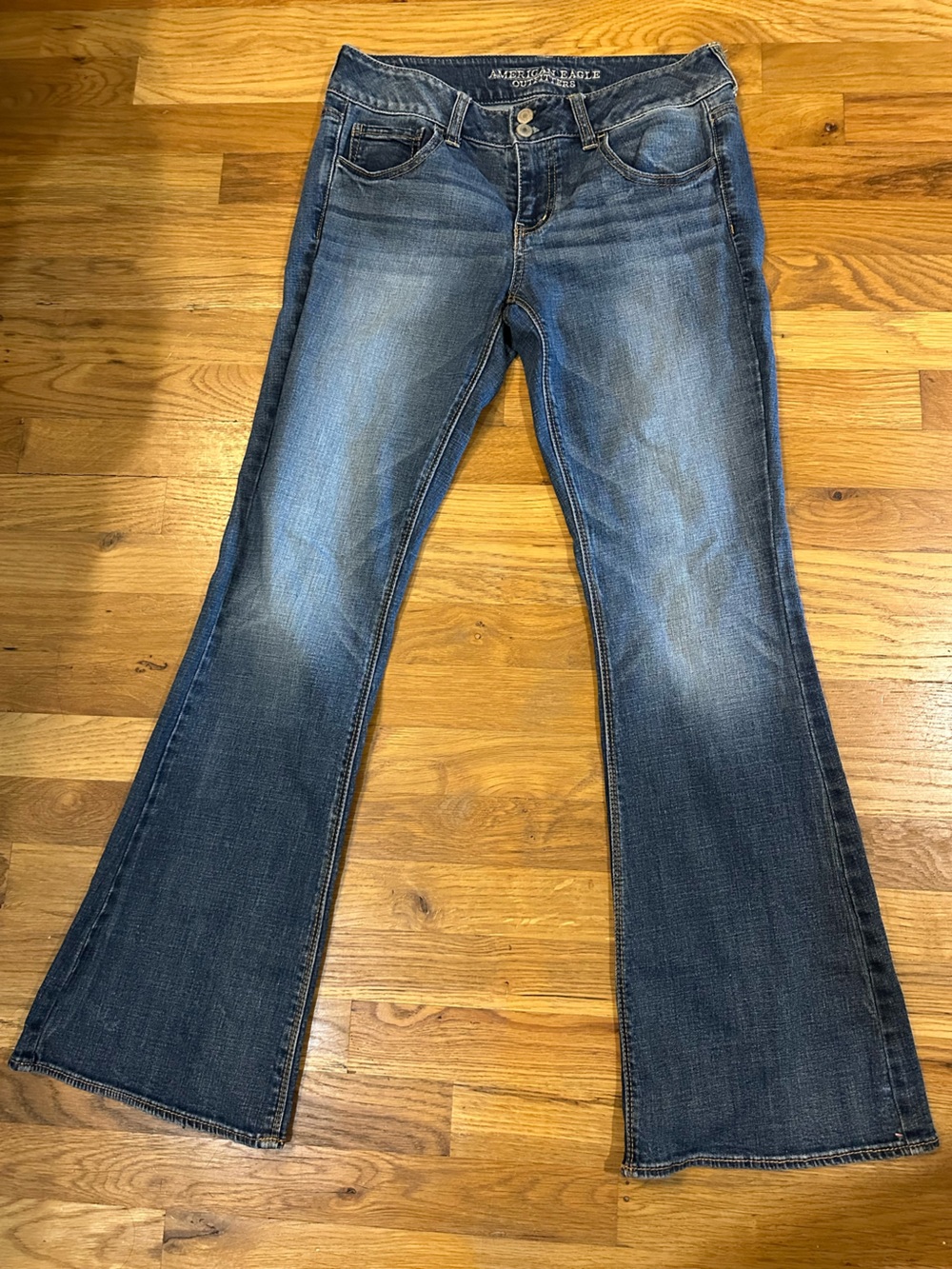 American Eagle Outfitters Women’s Blue Denim Flare Jeans